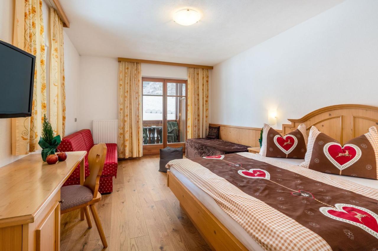 Hotel Lindnerhof Sankt Lorenzen Buitenkant foto